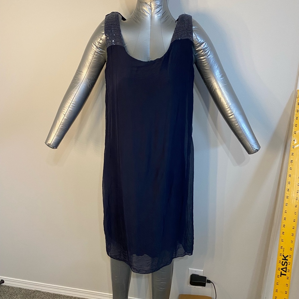 Elegant Navy Sleeveless Dress